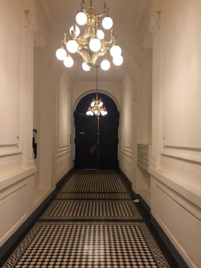 Opera 1 Apartament *