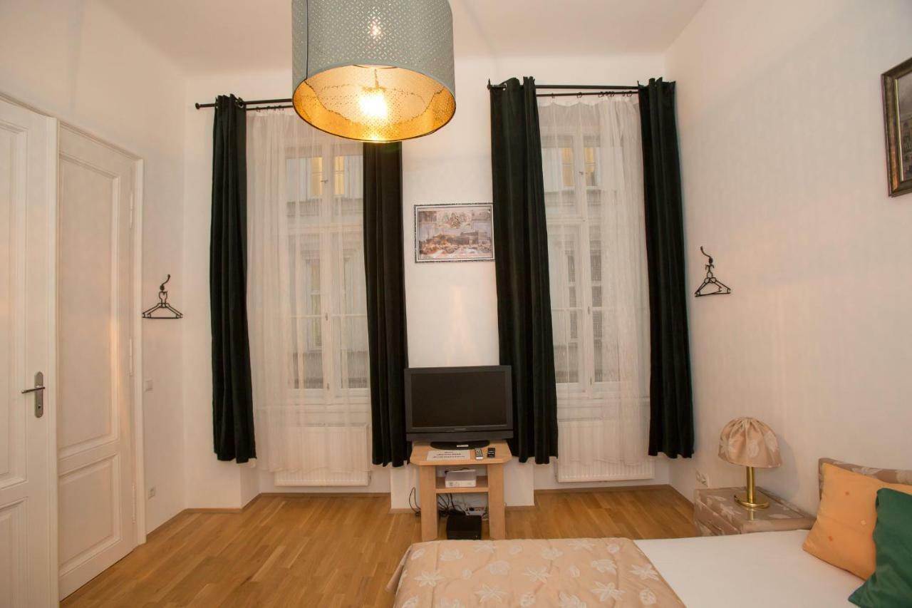 Apartament Opera 1