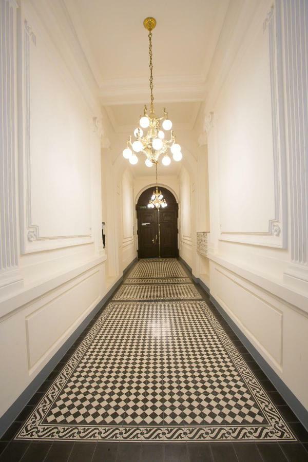 Opera 1 Apartament *